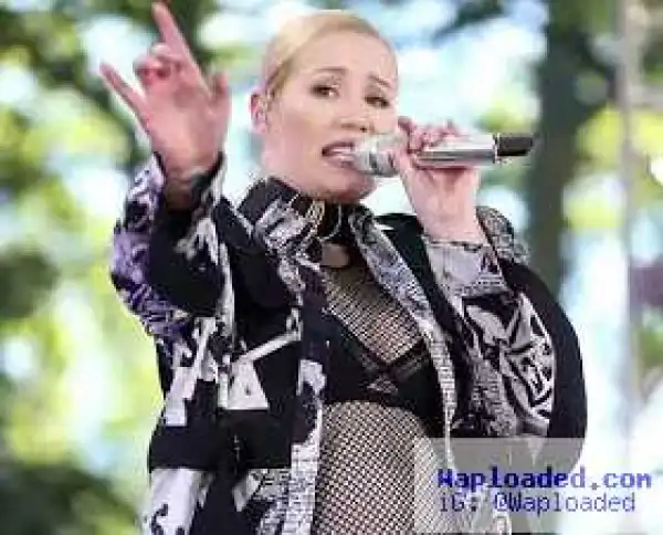 Fans Slam Iggy Azalea As Rapper Stays Silent Amid Racial Tension